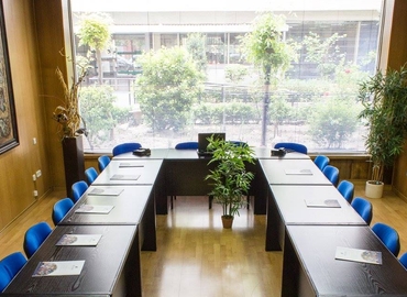 Elija sala de reuniones en Madrid Centro 50 m², Calle de Francisco Giralte 2 - 3 | MatchOffice