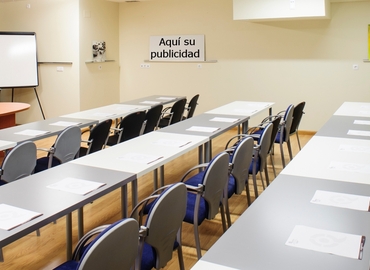 Rent a 19 m² Convention center in Astorga, Plaza Obispo Alcolea3 (24700) - 7 | MatchOffice