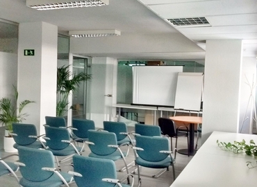 Alquile sala de reuniones en Madrid Centro 40 m², Calle de Jacometrezo 15 - 21 | MatchOffice
