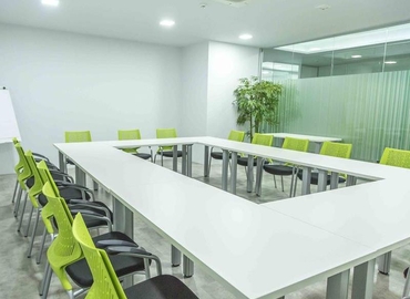Book a 40 m² Conference hall in Madrid Centro, c/ Agustín de Foxá (28036) - 21 | MatchOffice.com