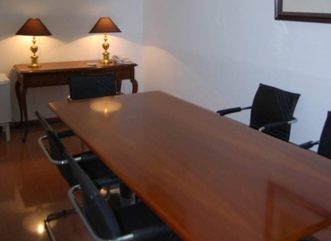 Elija sala de reuniones en Eixample 25 m², Carrer del Consell de Cent 295 - 2 | MatchOffice.es