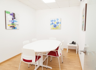 33 m² Meeting room in Madrid Centro, Avenida de Madrid 48 (28802) - 1 | MatchOffice.com