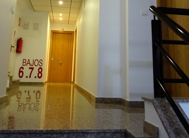 Centros de negocio disponible para alquilar en Alicante 40 m², C/ Veronica 16 - 5 | MatchOffice