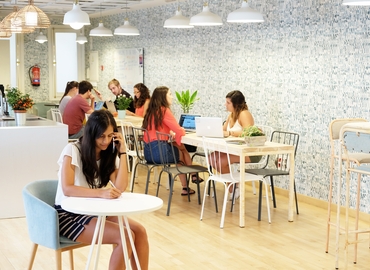 Centros de oficinas disponible para alquilar en Madrid Centro 70 m², Carrera de San Jerónimo 17 - 3 | MatchOffice.es