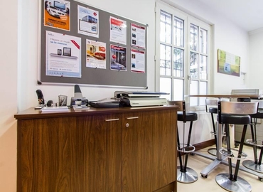 Alquile oficinas de coworking en Madrid Centro 70 m², Avenida del Doctor Arce 14 - 17 | MatchOffice.es