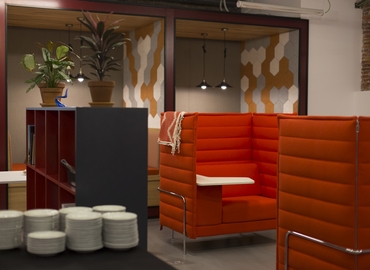 Observe coworking en Madrid Centro 70 m², Calle de Manzanares 4 - 12 | MatchOffice