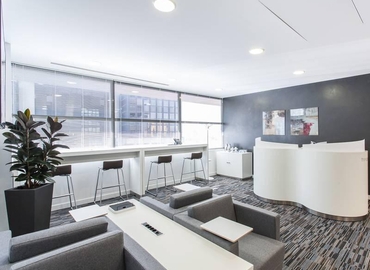 Alquile coworking en Madrid Centro 75 m², Calle de Martinez Villergas 49 - 5 | MatchOffice