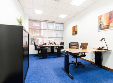 Alquile oficinas de coworking en Madrid Centro 300 m², Calle López de Hoyos 35 - 1ª - 7 | MatchOffice.es