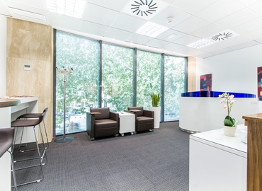 Alquile oficinas de coworking en Madrid Centro 70 m², Francisco Silvela 42 - 2 | MatchOffice.es
