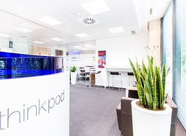 Alquile oficinas de coworking en Madrid Centro 70 m², Francisco Silvela 42 - 3 | MatchOffice.es