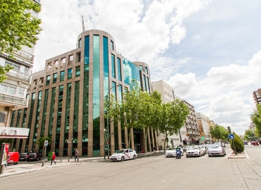 Observe oficinas de coworking en Madrid Centro 70 m², Francisco Silvela 42 - 6 | MatchOffice