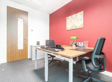 Observe oficinas de coworking en Madrid Centro 70 m², Francisco Silvela 42 - 10 | MatchOffice.es