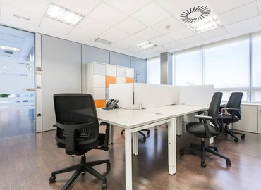 Observe oficinas de coworking en Madrid Centro 70 m², Maria de Molina 39 - 4 | MatchOffice
