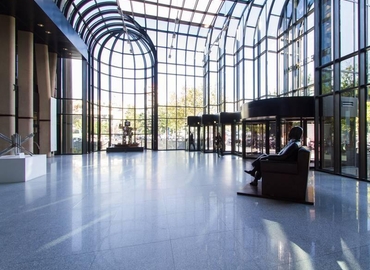 Alquile oficinas temporales en Madrid Centro 70 m², Paseo de la Castellana 95 - 15º - 18 | MatchOffice.es