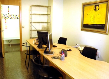 Observe oficinas de coworking en València 90 m², Avinguda de l'Oest 34 - 1 | MatchOffice.es