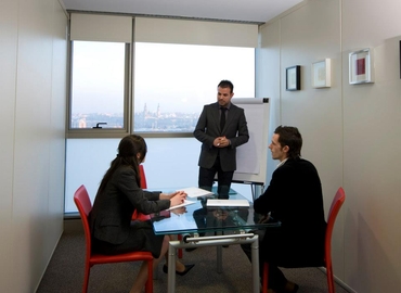 Observe oficinas temporales en Zaragoza 25 m², Avda María Zambrano 31 - 11 | MatchOffice.es