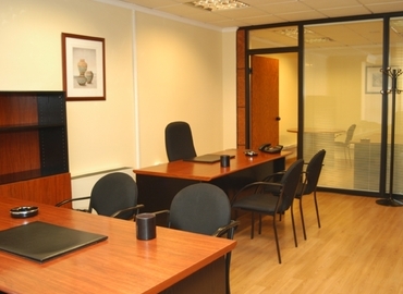Observe oficinas de coworking en València 46 m², Avda. Pérez Galdos - 1 | MatchOffice