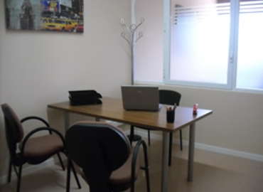 Alquile oficinas temporales en Martorell 130 m², Avenida Comte de Llobregat 4 - 1 | MatchOffice