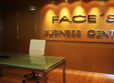 Explore oficinas compartidas en Málaga 65 m², Boulevard Louis Pasteur 5 - 0 | MatchOffice