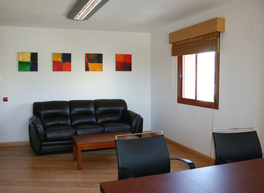 Observe oficinas de coworking en Málaga 65 m², Boulevard Louis Pasteur 5 - 3 | MatchOffice