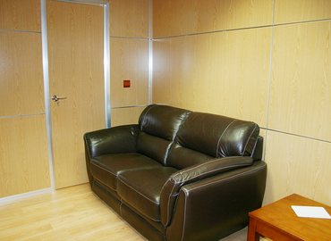 Observe oficinas de coworking en Málaga 65 m², Boulevard Louis Pasteur 5 - 4 | MatchOffice.es