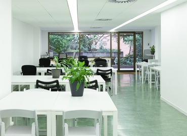 Alquile oficinas de coworking en Barcelona 120 m², Travessera de Dalt - 13 | MatchOffice