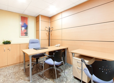 Alquile coworking en Barcelona 48 m², Travessera de Gràcia 56 - 22 | MatchOffice
