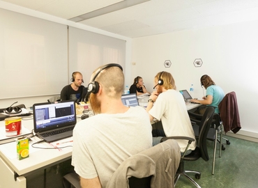 Explore oficinas compartidas en Barcelona 120 m², Travessera de Dalt - 2 | MatchOffice