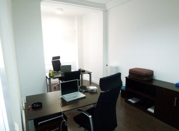 Alquile oficinas de coworking en Madrid Centro 55 m², Serrano 93 - 0 | MatchOffice.es