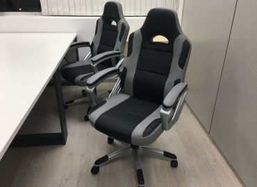 Alquile oficinas temporales en Tres Cantos 35 m², Ronda de Poniente - 3 | MatchOffice.es