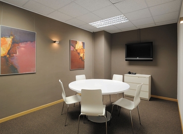 Observe oficinas compartidas en Zaragoza 30 m², Pº Independencia 8 Dupdo - 8 | MatchOffice.es