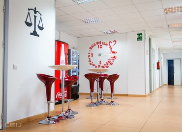 Alquile sala de conferencias fiable en Madrid Centro 20 m², Calle de Sagasta 23 - 0 | MatchOffice