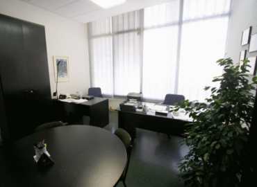 Observe oficinas de coworking en Madrid Centro 22 m², Calle Doctor Esquerdo 105 - 1 | MatchOffice.es