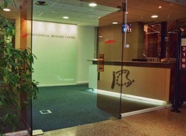 Alquile oficinas temporales en Pozuelo de Alarcón 60 m², Calle Gobelas 17 - 3 | MatchOffice.es