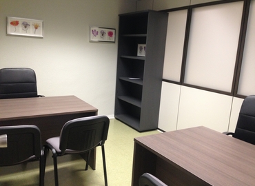 Explore oficinas temporales en Madrid Centro 25 m², Plaza de Emilio Jimenez Milas Nº2 1ºC - 14 | MatchOffice.es