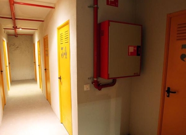 Observe oficinas temporales en Barcelona 150 m², Calle Gomis 34 - 28 | MatchOffice.es