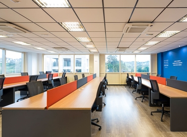 Observe oficinas temporales en Vizcaya 180 m², Paseo de Landabarri 1 - 7 | MatchOffice