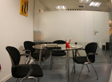 Alquile coworking en Madrid Centro 70 m², Paseo de la Habana 9-11 - 1 | MatchOffice.es