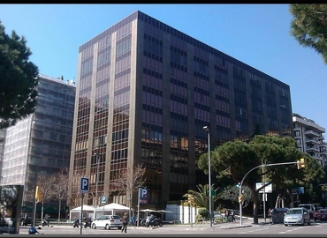 Alquile oficinas temporales en Barcelona 30 m², Calle Numancia 185 - 0 | MatchOffice.es