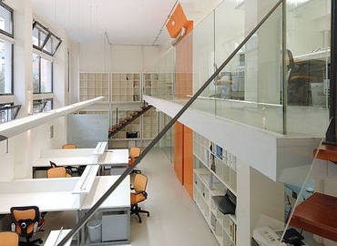 Observe oficinas de coworking en Alcobendas 150 m², Calle Pascual Hermanos 3 - 2 | MatchOffice.es