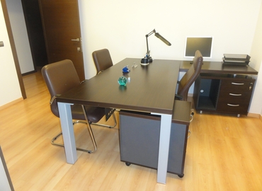 300 m² Coworking  in Valencia, Carrer Cirilo Amorós 51 (46004) - 2 | MatchOffice