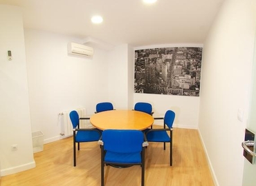 Observe oficinas temporales en Madrid Centro 80 m², Paseo de la Castellana 179 - 5 | MatchOffice