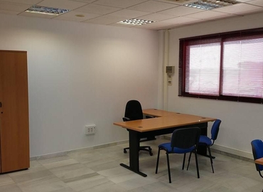 Observe oficinas temporales en Almería 60 m², CAMINO DE LA GOLETA 2 - 5 | MatchOffice.es