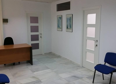 Alquile coworking en Almería 60 m², CAMINO DE LA GOLETA 2 - 8 | MatchOffice.es