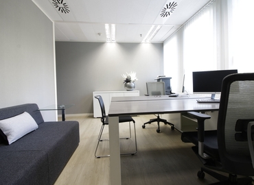 180 m² Shared office  in Eixample, Gran Viade les Corts Catalanes 630 (08007) - 1 | MatchOffice