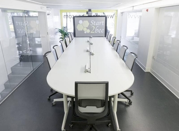 Explore oficinas de coworking en Barcelona 265 m², Carrer de L´Escorial 180 - 4 | MatchOffice