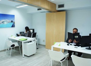 Centros de negocio en alquiler en València 24 m², Carrer de Colón 4 - 4 | MatchOffice.es