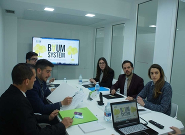 Parque empresarial disponible para alquilar en València 24 m², Carrer de Colón 4 - 20 | MatchOffice.es