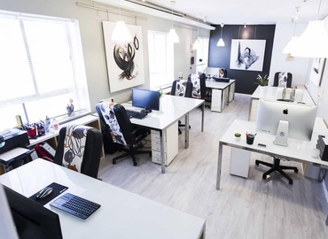 Observe oficinas de coworking en Madrid Centro 180 m², C/Infanta Mercedes n 20 planta baja-exterior  - 0 | MatchOffice