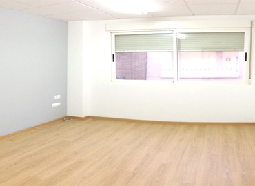 Explore coworking en Alicante 40 m², C/ Veronica 16 - 2 | MatchOffice.es